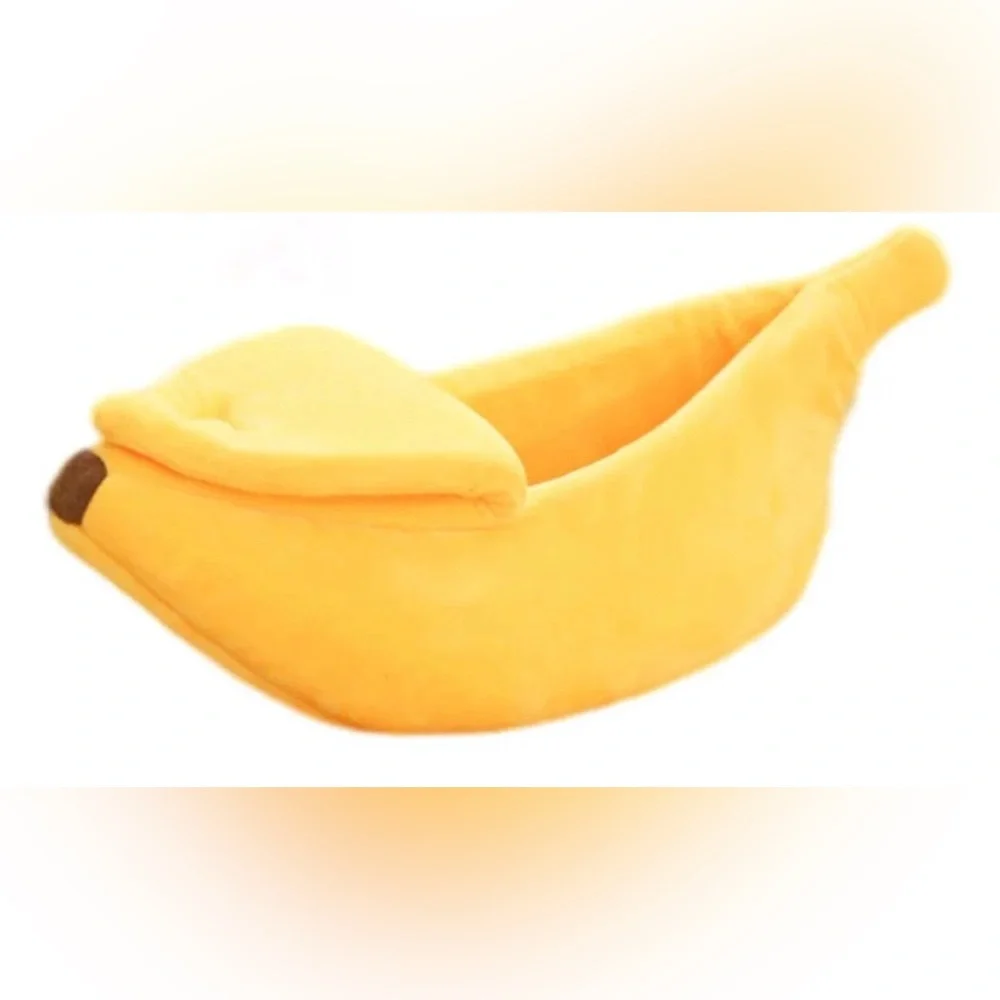Small Cat or Dog Fluffy Soft Warm Banana Shape bed